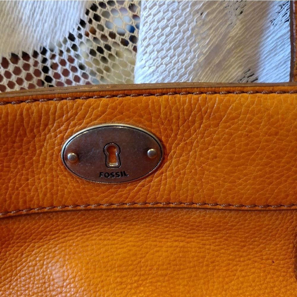 Fossil leather bag - Picture 2 of 12
